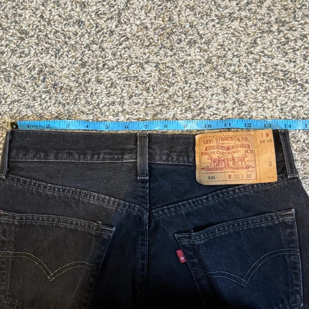 Levis 501 Jeans Mens 30x30 Black Button Fly Straight Leg Denim Mexico Y2K VTG